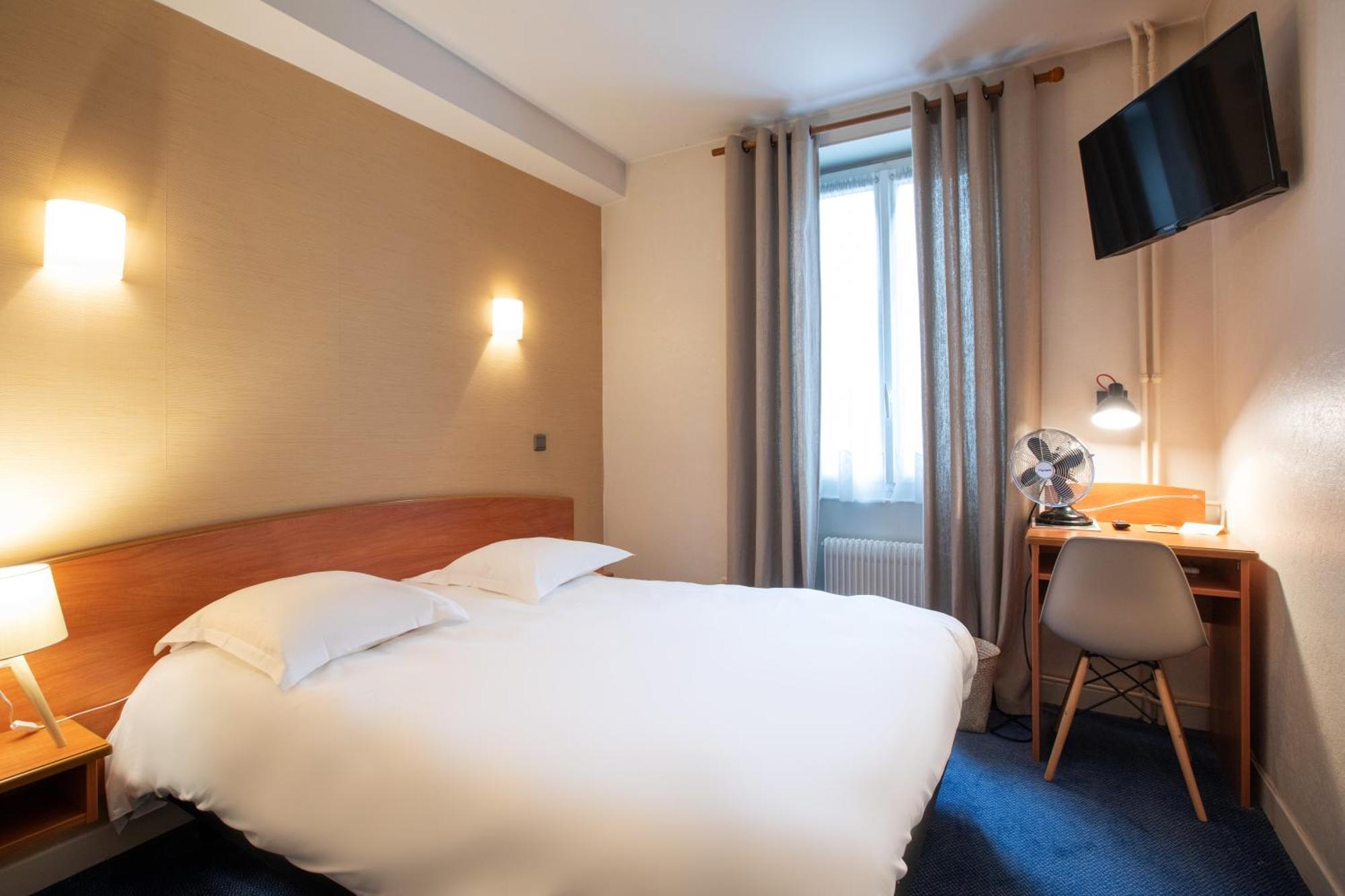 Hotel Beaulieu Lyon Charbonnieres Exteriör bild