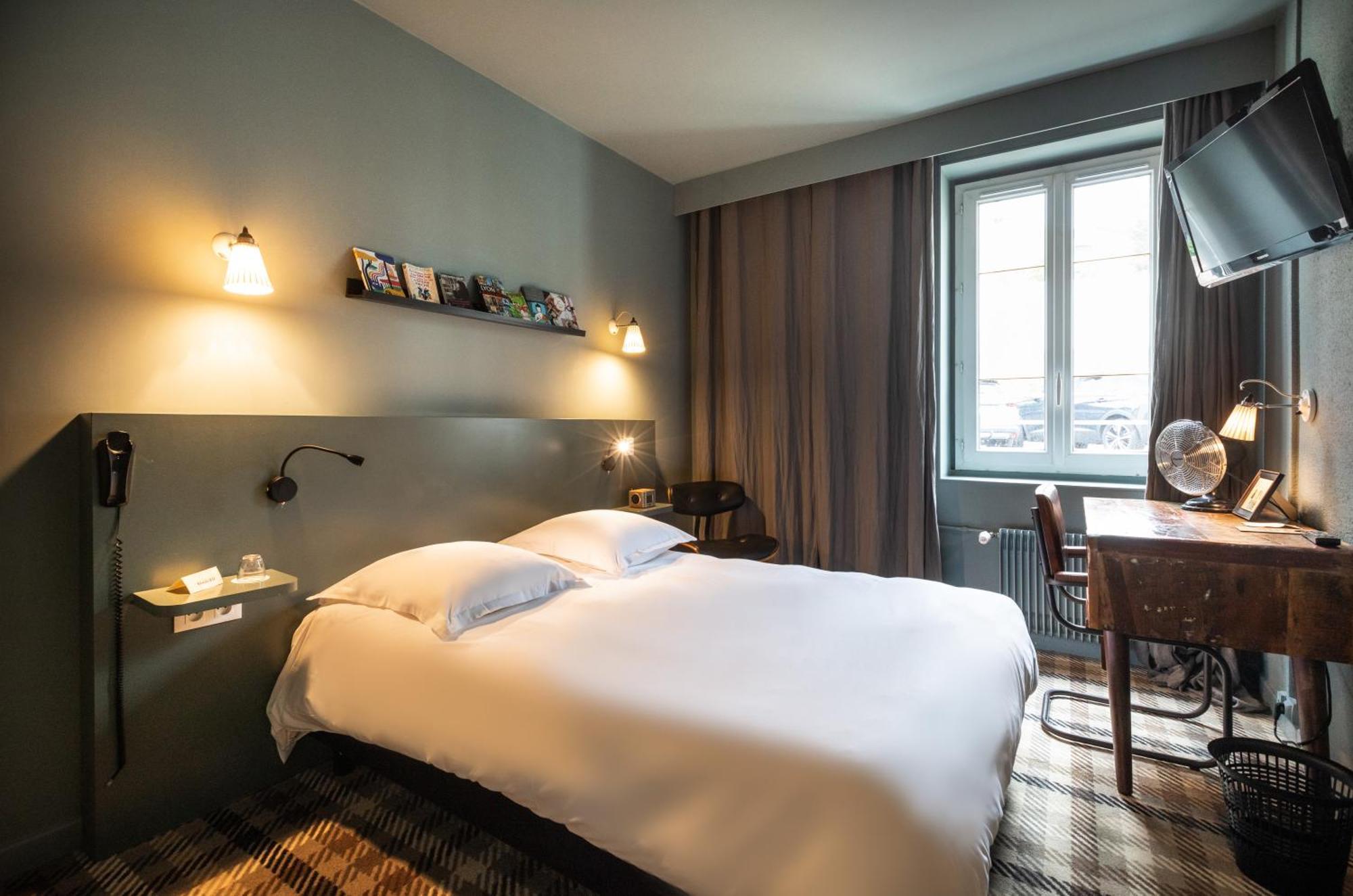 Hotel Beaulieu Lyon Charbonnieres Exteriör bild